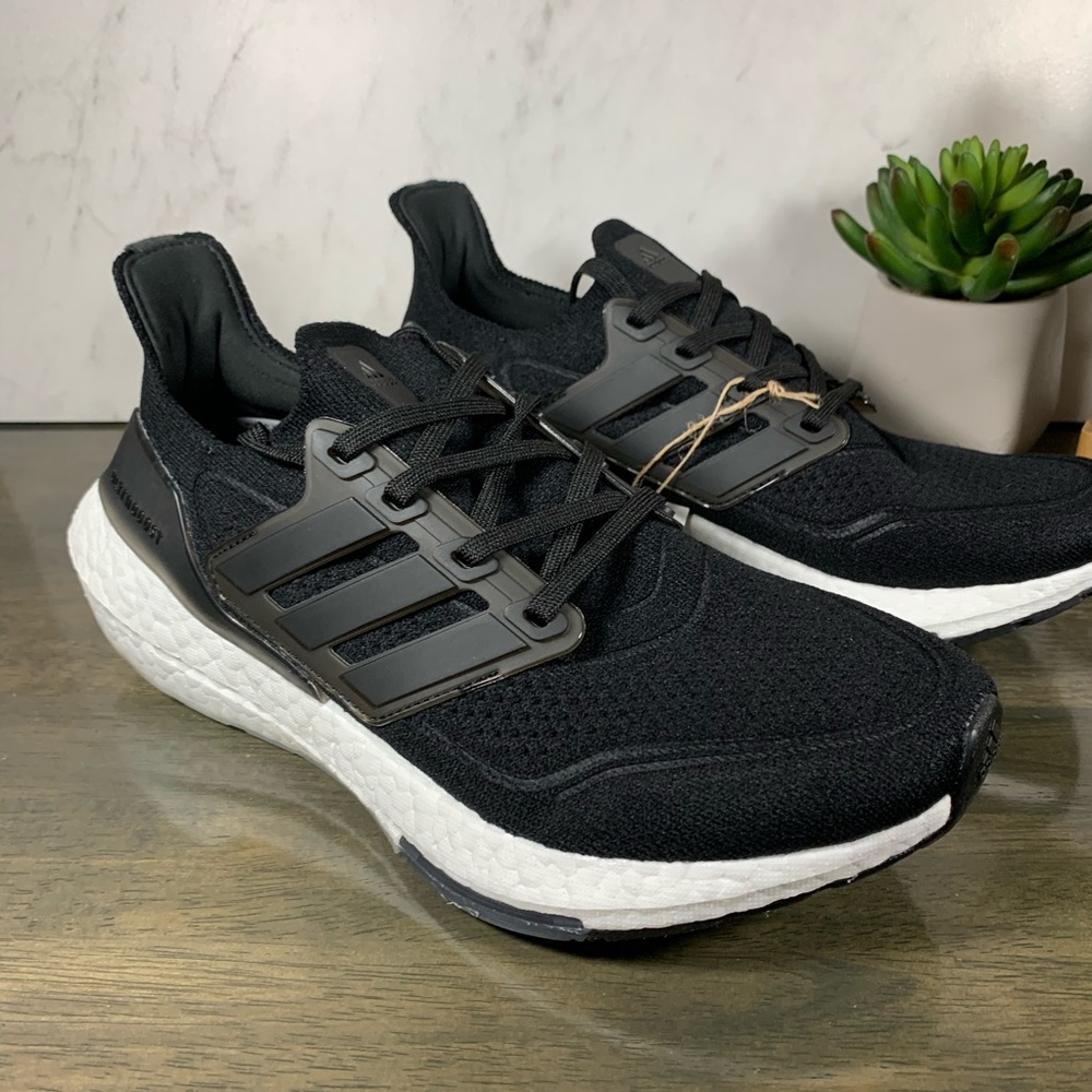 adidas UltraBOOST 21 Black and White - Picture 5 of 7